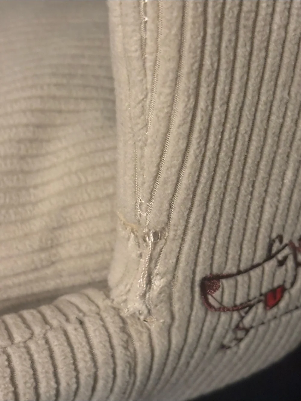 Cozy Pet Cave Bed : Used